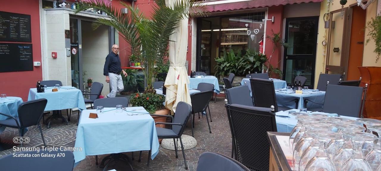 Hotel Danieli La Castellana Lago Di Garda Brenzone sul Garda Zewnętrze zdjęcie