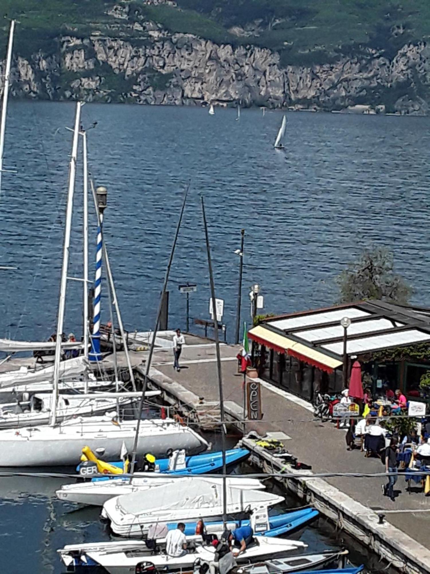Hotel Danieli La Castellana Lago Di Garda Brenzone sul Garda Zewnętrze zdjęcie